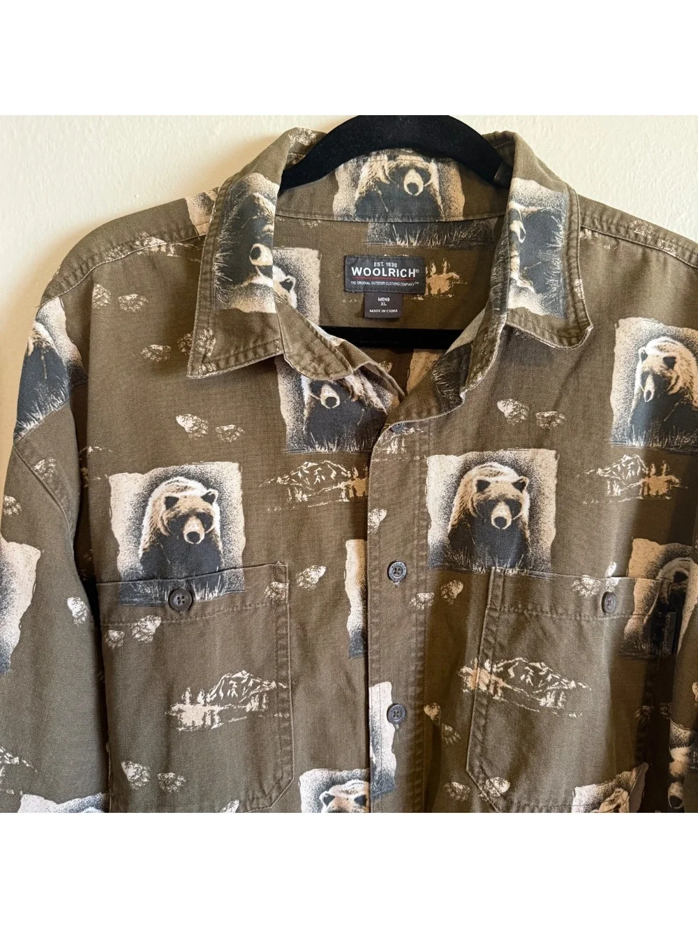 Woolrich bear print